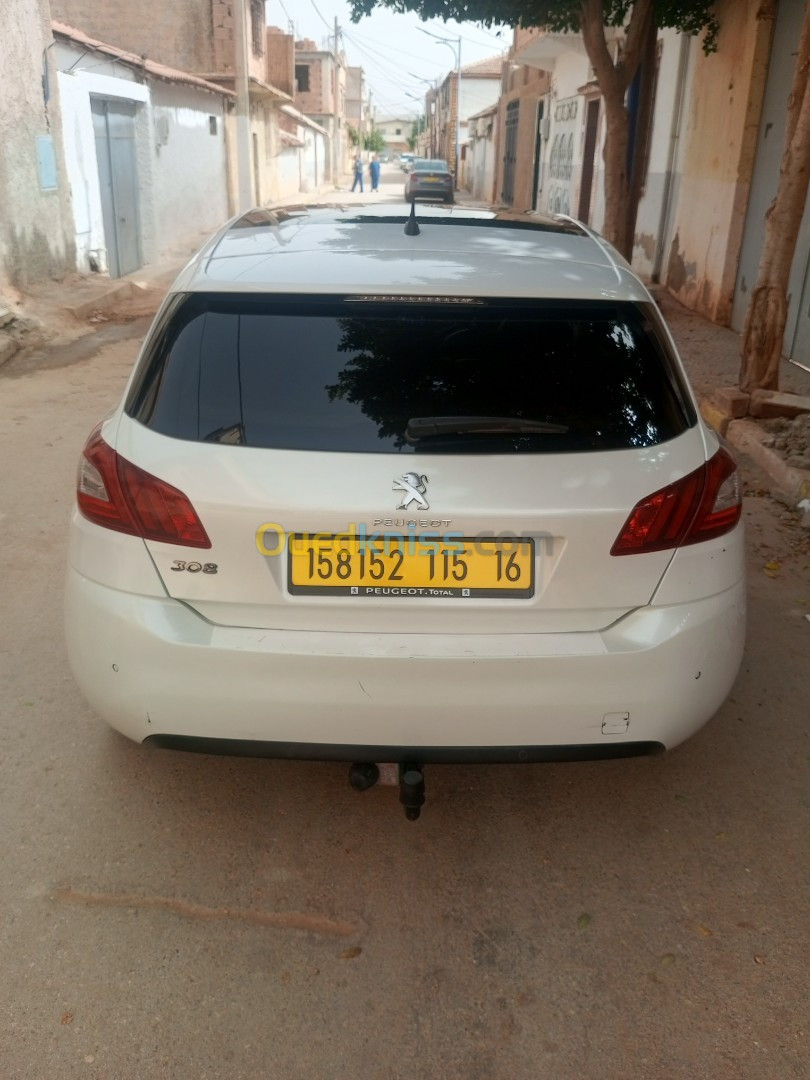 Peugeot 308 2015 Active Aïn Defla Algeria