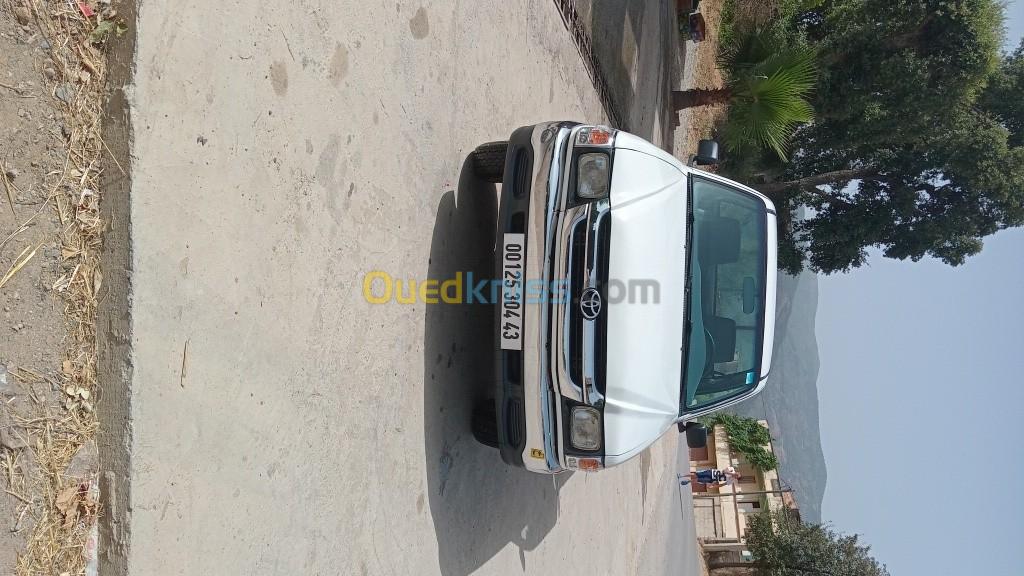 Toyota Hilux 2004 Hilux Jijel Algérie