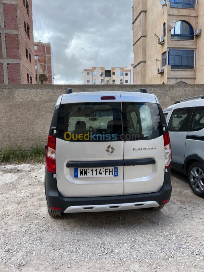 Renault Kangoo stepway 2024 Constantine Algérie