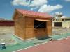  kiosques en bois rouge