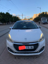 Peugeot 208 2015 Allure Facelift