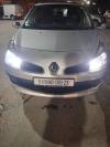 Renault Clio 3 2009 Day & night