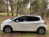 Peugeot 208 2015 Allure