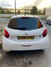 Peugeot 208 2015 Allure