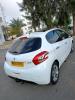 Peugeot 208 2015 Allure