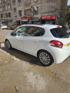 Peugeot 208 2015 Access Facelift