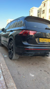 Volkswagen Tiguan 2022 Black black