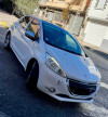 Peugeot 208 2015 Allure