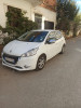 Peugeot 208 2015 Silver Line