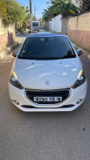 Peugeot 208 2015 Allure