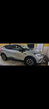 Renault Captur 2023 Thicno