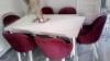 Table et chaises salle a manger 