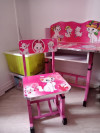 Bureau pour enfants 