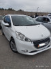 Peugeot 208 2015 Allure