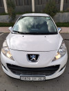 Peugeot 207 2011 Fennec