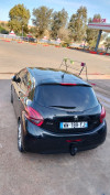 Peugeot 208 2020 Alur