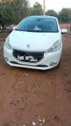 Peugeot 208 2014 Allure