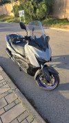 Yamaha xmax 300 gris nardo Yamaha xmax 300 gris nardo 