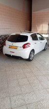 Peugeot 208 2014 Allure