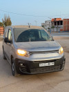 Fiat Doblo 2024 2 place