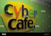 Gérant cyber café homme