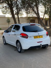 Peugeot 208 2016 Allure Facelift