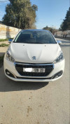 Peugeot 208 2020 