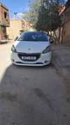 Peugeot 208 2015 Allure