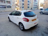 Peugeot 208 2015 Allure