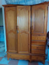 Vend une armoire 