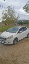 Peugeot 208 2015 Allure