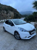 Peugeot 208 2015 Allure