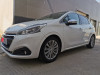 Peugeot 208 2015 Allure Facelift