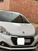 Peugeot 208 2015 Allure