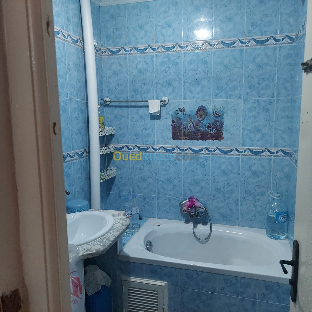 Vente Appartement F3 Alger Bordj el bahri