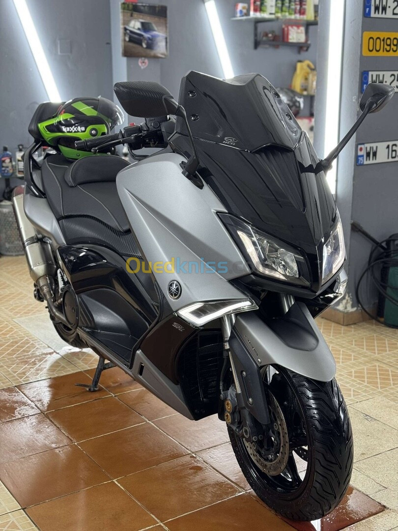 T max 530 iron 1 Yamaha 2015