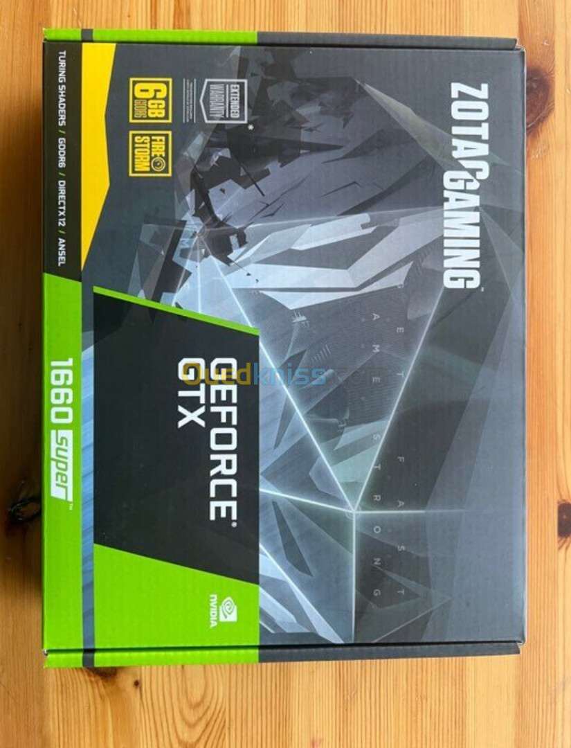 Geforce GTX 1660 super presque neuve