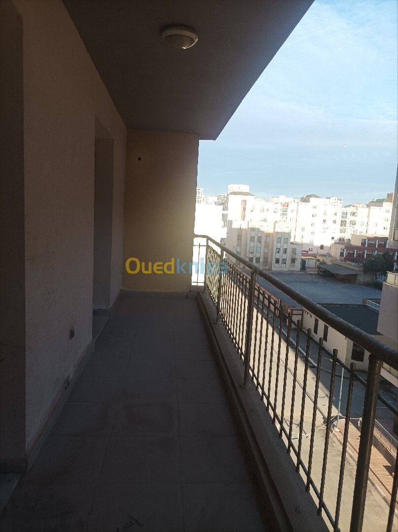 Location Appartement F4 Oran Oran