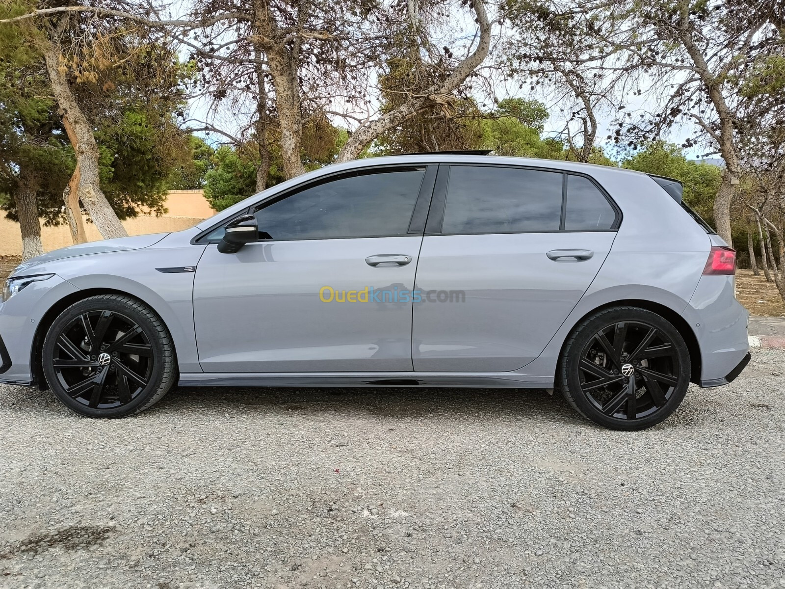 Volkswagen Golf 8 2023 R line blak edtino