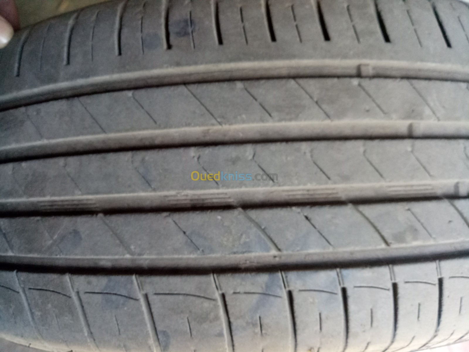 4 Pneus Occasion 215 / 60 R16