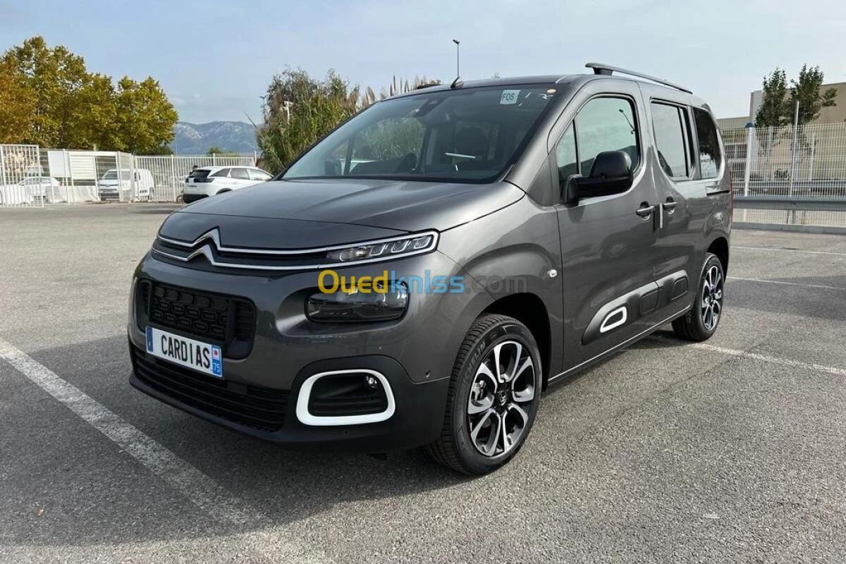 Citroen 2024 2024 Shine full option