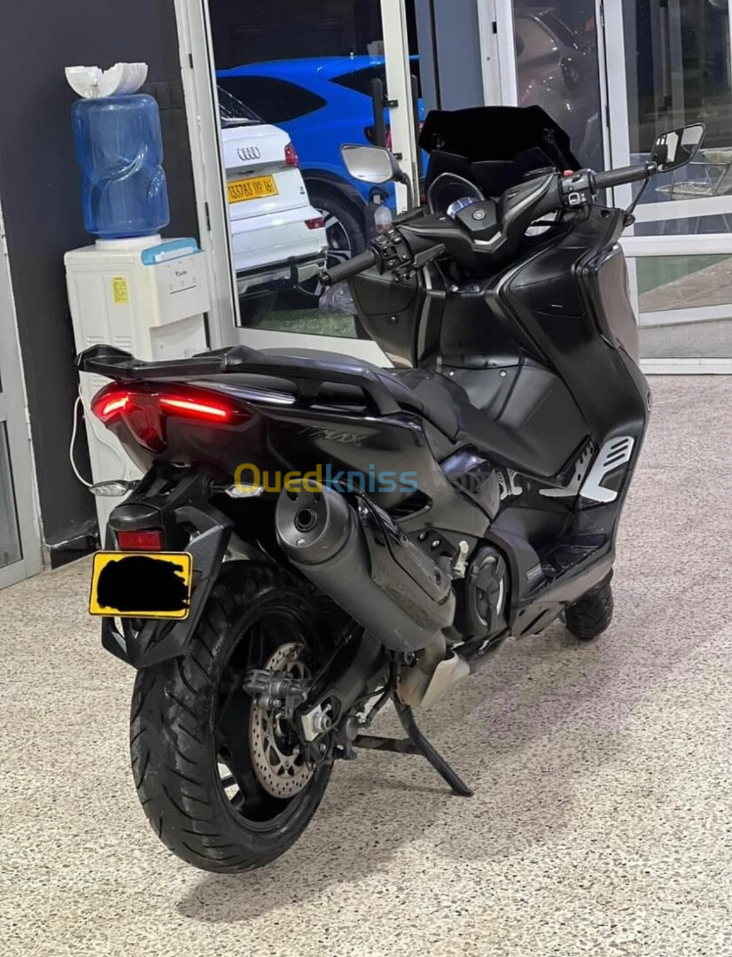 Tmax560 tech max Yamaha 2021