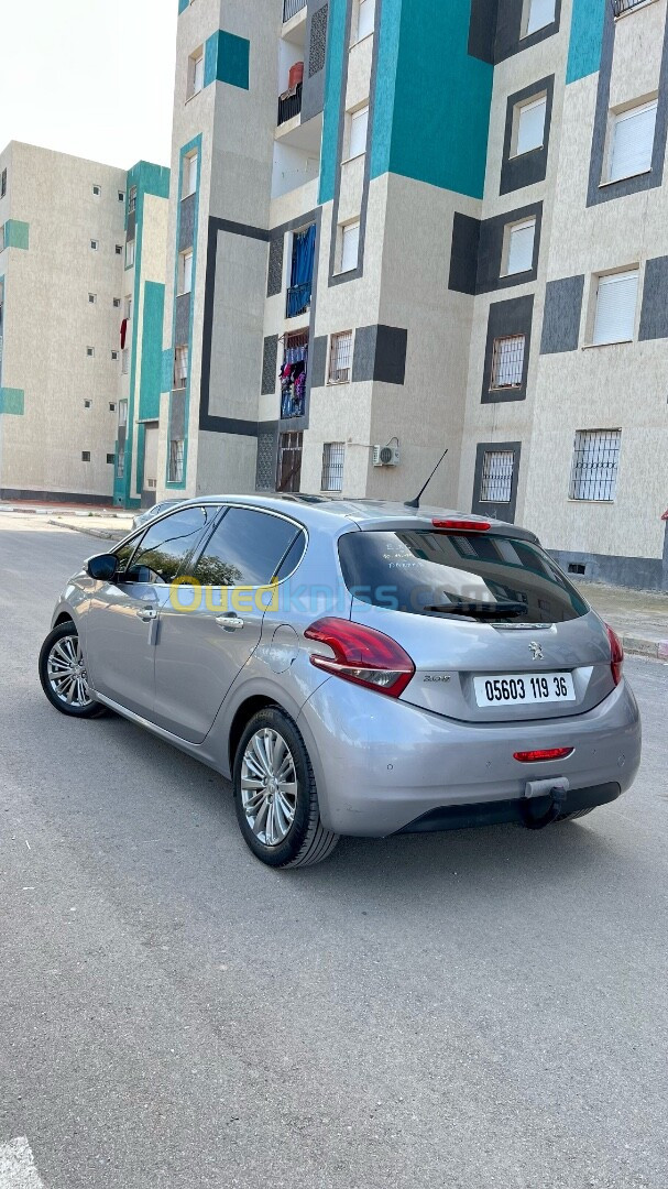 Peugeot 208 2019 Allure Facelift