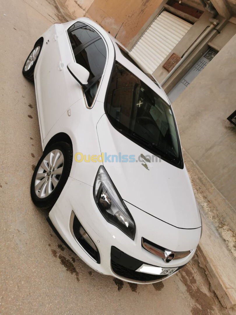 Opel Astra 2015 Astra