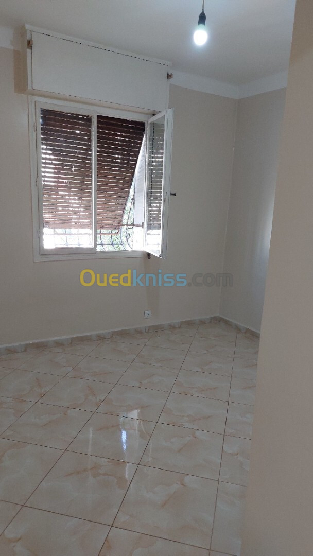 Location Appartement F3 Alger Kouba