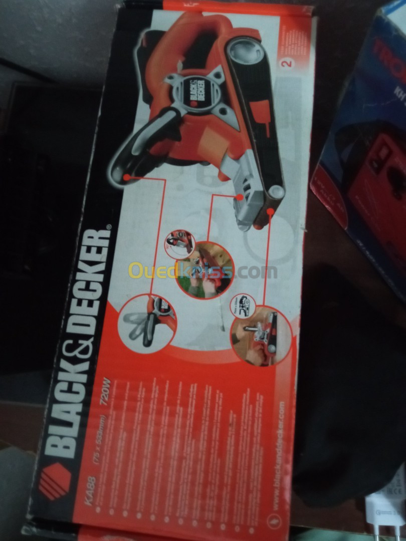 ponceuse à bande Black & Decker KA88