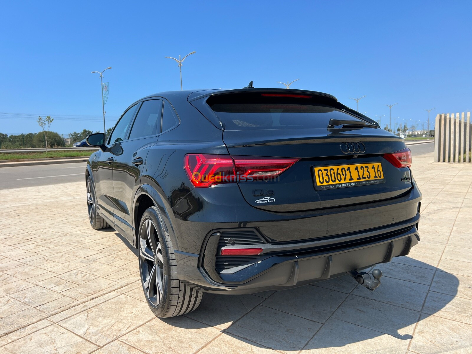 Audi Q3 2023 Sline