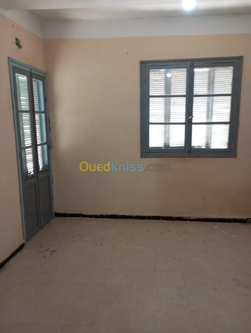 Vente Appartement F3 Mascara Tighennif