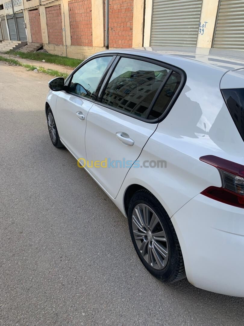 Peugeot 308 2021 Allure