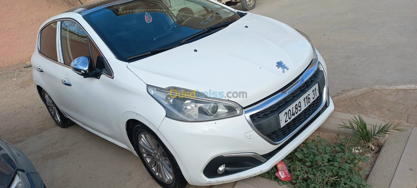 Peugeot 208 2016 Access Facelift